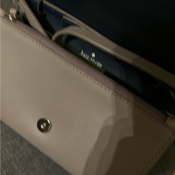 KATE SPADE  purse WITH strap! NWT - Picture 9 of 9